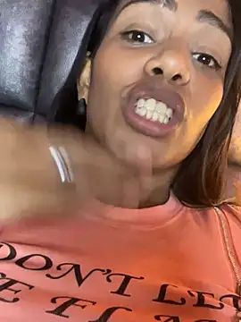 ArielleMillerr online show from 19, 12, 2024