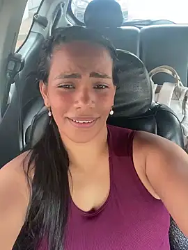 ArielleMillerr online show from 5, 2, 2025