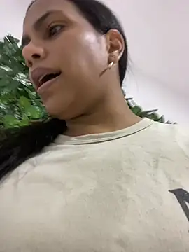 ArielleMillerr online show from 7, 2, 2025