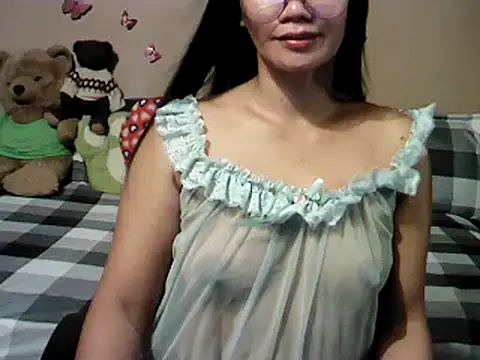 Mia Rein online show from 9, 2, 2025