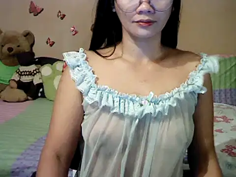 Mia Rein online show from 25, 2, 2025