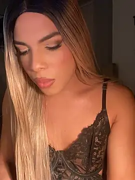 Snapshot of Valery__mt chatting on 12, 1, 2025 Valery mt online show from 12, 1, 2025