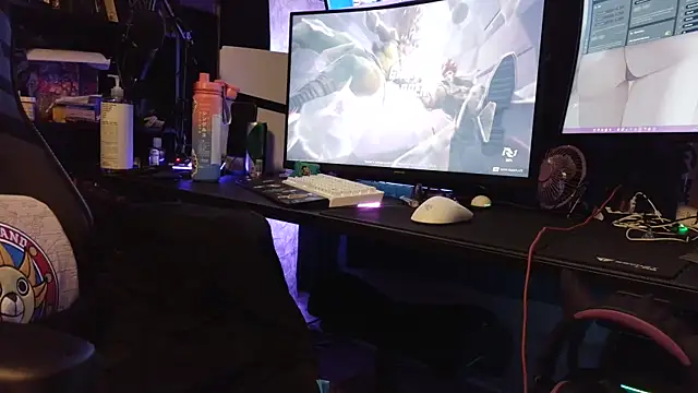 risque crochet online show from 30, 11, 2025