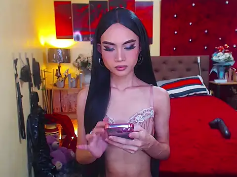 MeatyhorsecockMistress online show from 14, 11, 2025