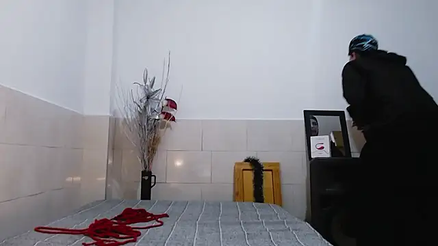 Snapshot of Cocain_Atenea chatting on 15, 12, 2025 Cocain Atenea online show from 15, 12, 2025