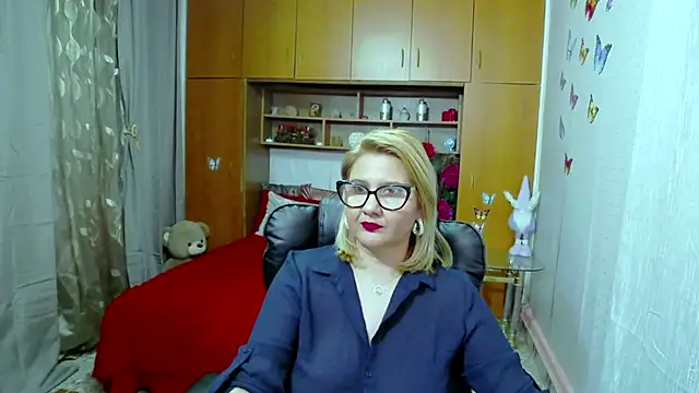 Snapshot of LucilleFenlys chatting on 12, 2, 2025 LucilleFenlys online show from 12, 2, 2025
