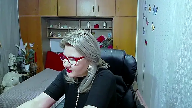 Snapshot of LucilleFenlys chatting on 24, 3, 2026 LucilleFenlys online show from 24, 3, 2026