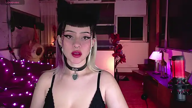 Snapshot of Aquamarinebubble chatting on 28, 1, 2025 Aquamarinebubble online show from 28, 1, 2025