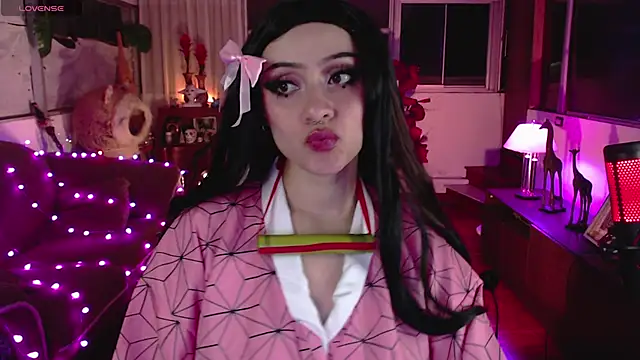 Snapshot of Aquamarinebubble chatting on 8, 2, 2025 Aquamarinebubble online show from 8, 2, 2025