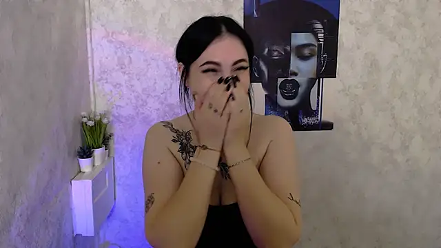 Snapshot of MisssShy_ chatting on 20, 9, 2025 MisssShy online show from 20, 9, 2025