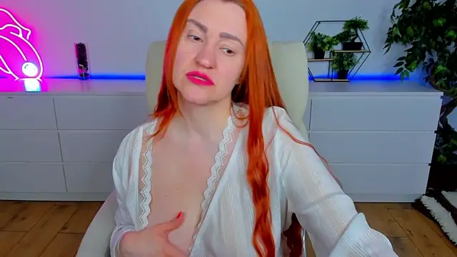 Snapshot of Kamilla_Hot chatting on 20, 2, 2026 Kamilla Hot online show from 20, 2, 2026