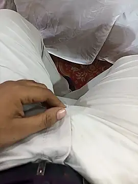 Snapshot of witchhunter1 chatting on 27, 10, 2025 witchhunter1 online show from 27, 10, 2025