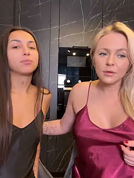 Snapshot of Keep_us_wild chatting on 6, 1, 2025 Keep us wild online show from 6, 1, 2025