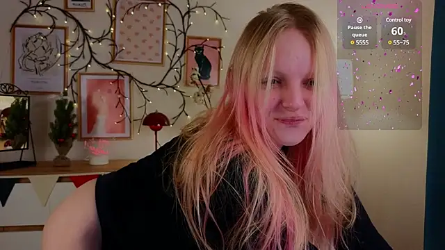 Snapshot of evangel1ne chatting on 9, 1, 2025 evangel1ne online show from 9, 1, 2025