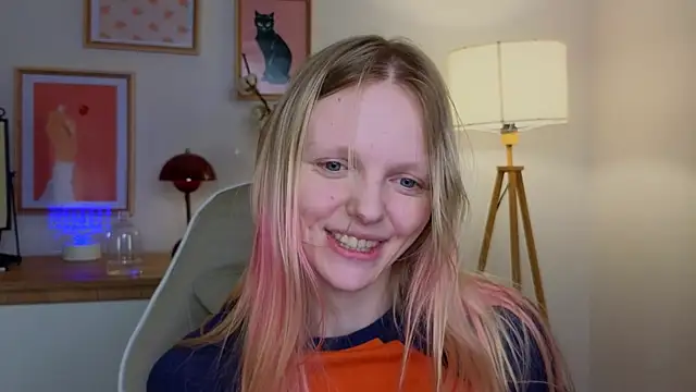 Snapshot of evangel1ne chatting on 21, 3, 2025 evangel1ne online show from 21, 3, 2025