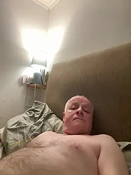 Snapshot of locallad88 chatting on 12, 1, 2025 locallad88 online show from 12, 1, 2025