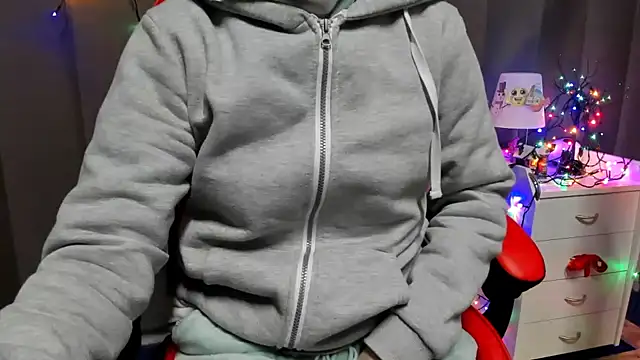 xSportyKatyx online show from 4, 1, 2025