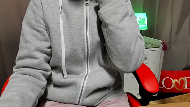 xSportyKatyx online show from 3, 3, 2025