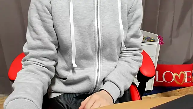 xSportyKatyx online show from 22, 3, 2025