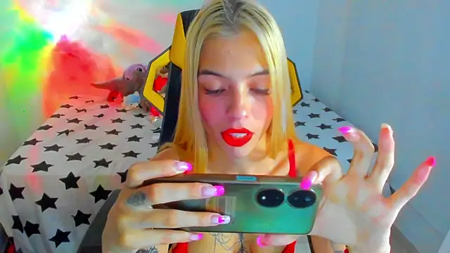 Snapshot of barbiee_05 chatting on 22, 3, 2026 barbiee 05 online show from 22, 3, 2026