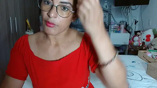 kateleyagrey online show from 6, 12, 2024