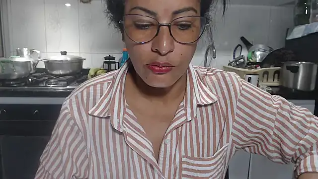 kateleyagrey online show from 24, 11, 2025