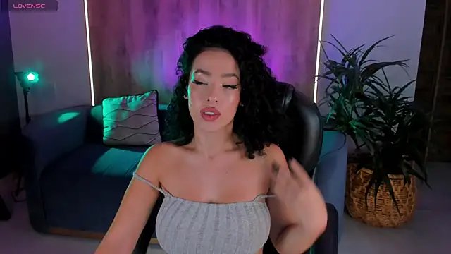 RoseFerrera online show from 27, 12, 2024