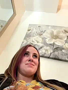 Snapshot of ClumsyLink chatting on 9, 1, 2026 ClumsyLink online show from 9, 1, 2026