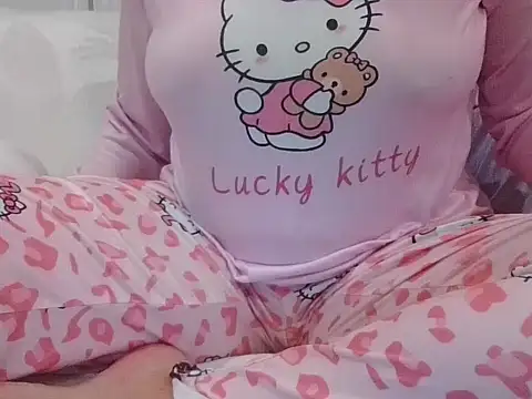 RealLittleRedRidingHood online show from 13, 10, 2025