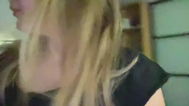 CharmingSarah online show from 9, 10, 2025