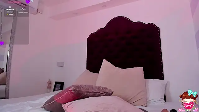 lucyycy online show from 15, 2, 2025