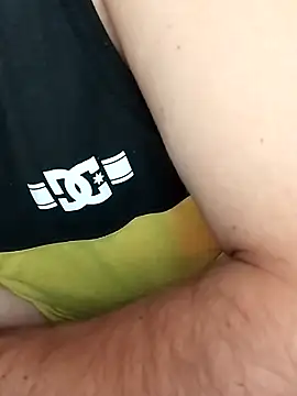 Snapshot of LoGaNfree88 chatting on 4, 11, 2025 LoGaNfree88 online show from 4, 11, 2025