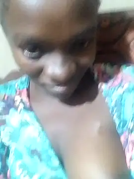 Snapshot of shape30 chatting on 4, 12, 2025 shape30 online show from 4, 12, 2025