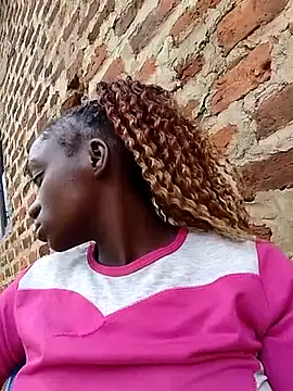 Snapshot of shape30 chatting on 20, 2, 2026 shape30 online show from 20, 2, 2026