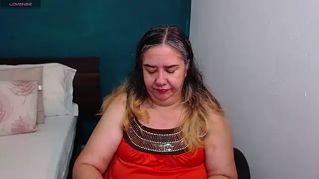 scaelettdubois online show from 21, 12, 2025