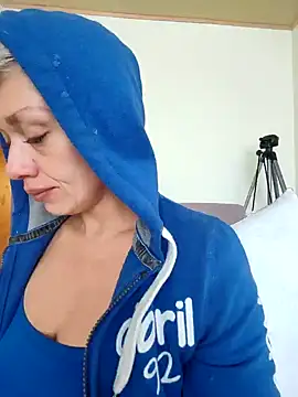 sexymarilyncolombia online show from 20, 1, 2025