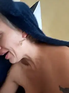 sexymarilyncolombia online show from 20, 1, 2025