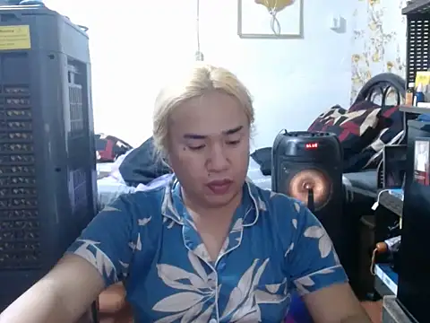 Bigdirtynipples online show from 15, 10, 2025