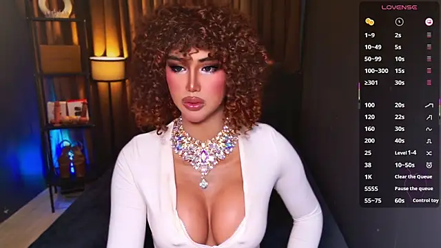 Snapshot of SexGoddess_Celine chatting on 9, 11, 2025 SexGoddess Celine online show from 9, 11, 2025