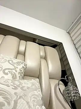 ALISSON FOXXX1 online show from 28, 11, 2025