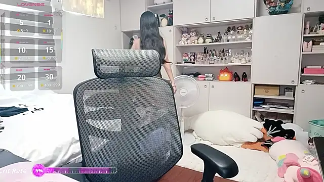 Snapshot of 87wawa chatting on 13, 11, 2025 87wawa online show from 13, 11, 2025