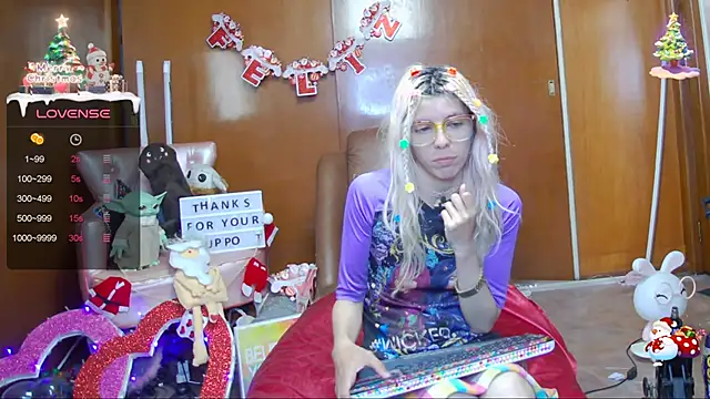 Skinygirl online show from 19, 12, 2024
