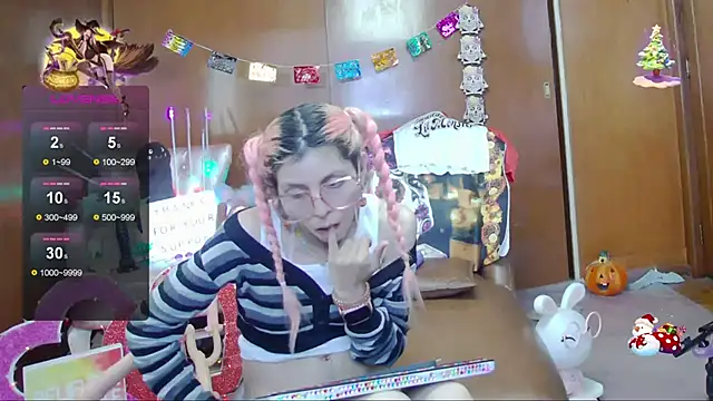 Snapshot of Skinygirl chatting on 30, 10, 2025 Skinygirl online show from 30, 10, 2025