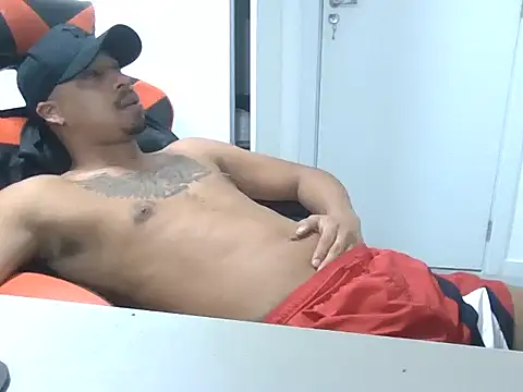 Snapshot of Juninho10c chatting on 12, 11, 2025 Juninho10c online show from 12, 11, 2025