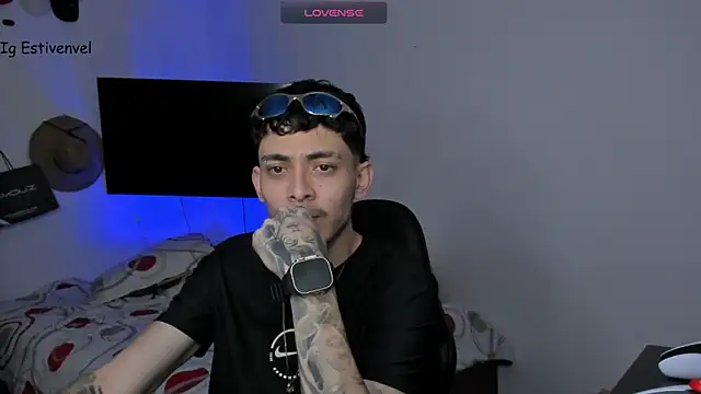 steve latin online show from 4, 11, 2025