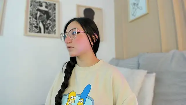 Snapshot of lucy_neil chatting on 25, 2, 2026 lucy neil online show from 25, 2, 2026