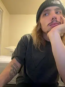 Snapshot of trippyski chatting on 9, 2, 2025 trippyski online show from 9, 2, 2025