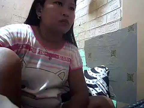 Snapshot of sweethotmom chatting on 18, 12, 2024 sweethotmom online show from 18, 12, 2024