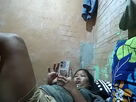 Snapshot of sweethotmom chatting on 14, 3, 2025 sweethotmom online show from 14, 3, 2025