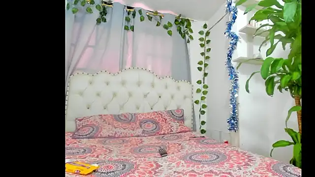 khalyn jenner online show from 4, 2, 2026